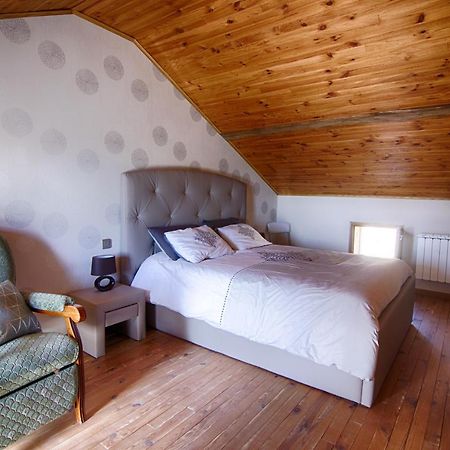 Chambre D'Hotes Au Chant Des Vents Thurageau Eksteriør billede